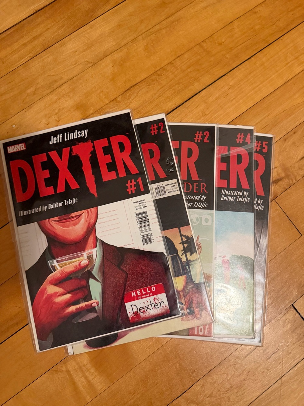 Marvel Dexter Comic Book Set - Red & Black Covers